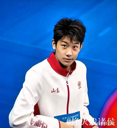 张展硕预赛头名挺进男子400混决赛 汪顺遗憾止步预赛